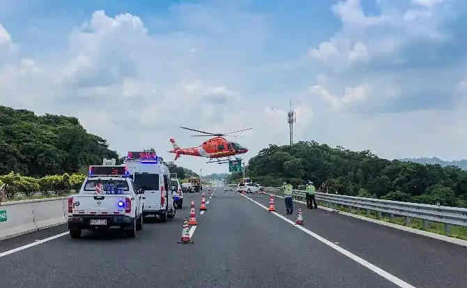 留坝高速公路汽车救援案例